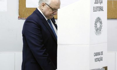 vontade-das-urnas-precisa-ser-respeitada,-afirma-fachin-apos-votar