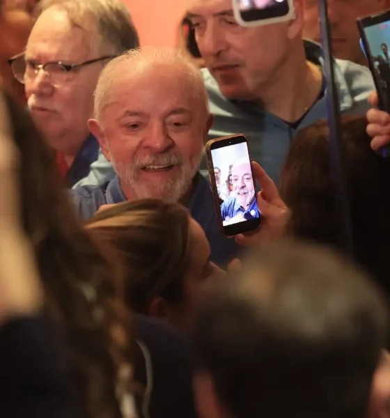lula-agradece-votos-e-diz-que-teve-de-vencer-intromissao-vinda-de-fora