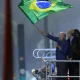 em-festa-da-vitoria,-lula-pede-que-publico-cante-hino-da-independencia
