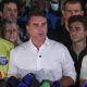 flavio-bolsonaro-cruza-fronteira-argentina-e-segue-para-o-equador