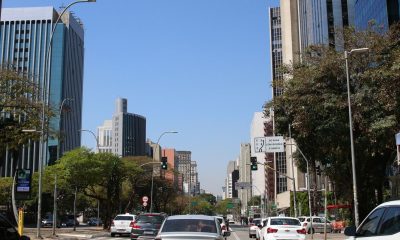 economistas-propoem-taxar-ricos-em-vez-de-cortar-gastos-sociais